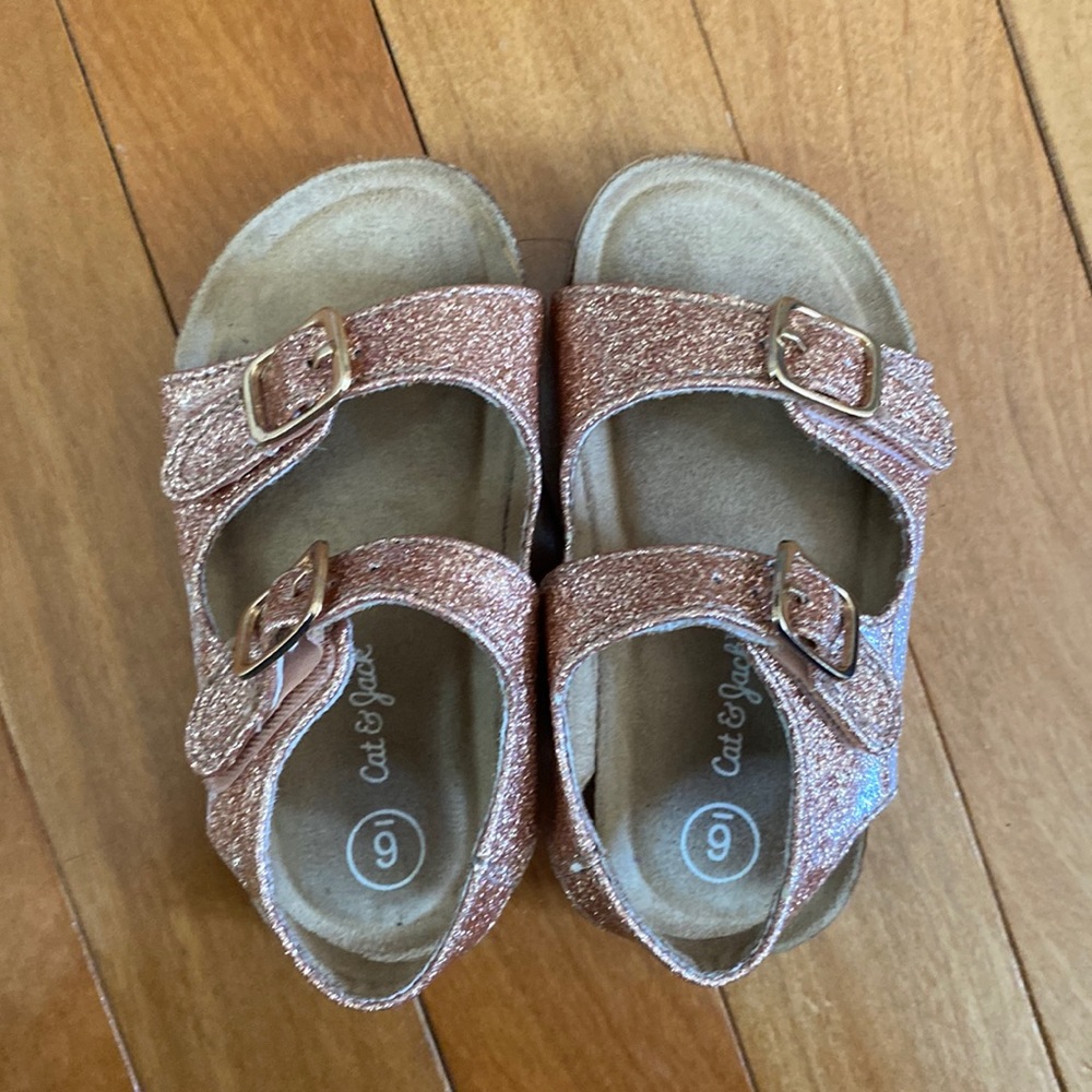 Size 6 toddler sandals